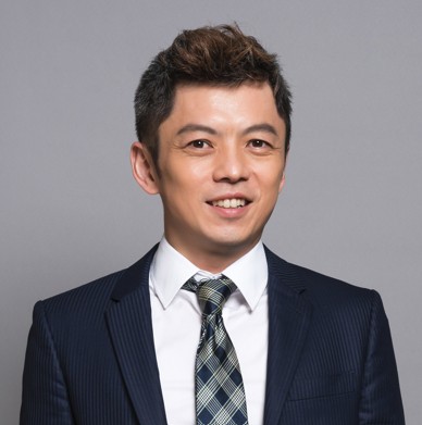 呂百舟形象照