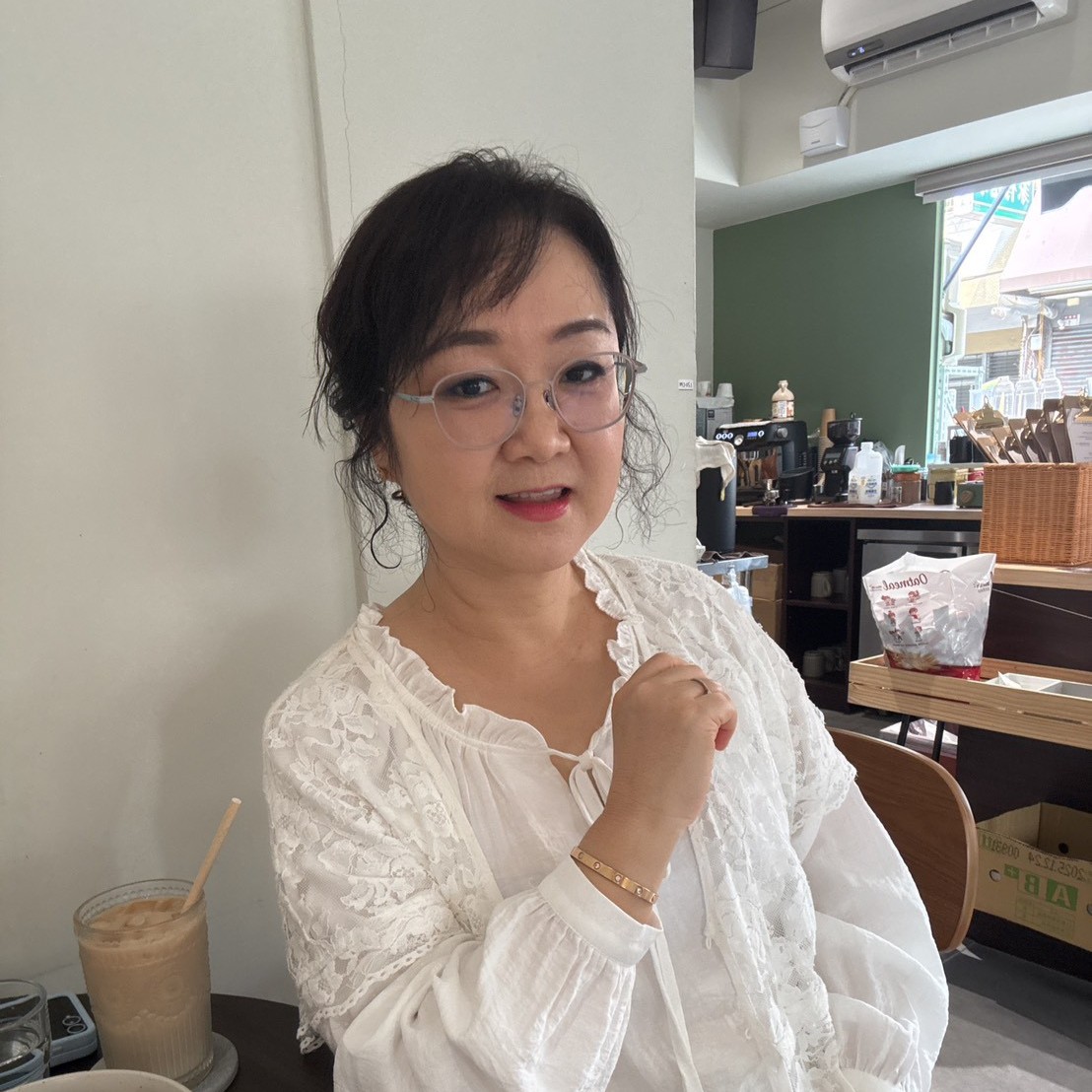 Portrait of Risa Fang